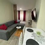 דירה Chlo 5