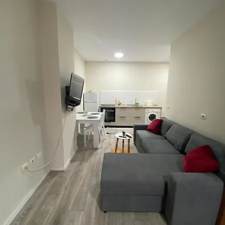 Chlo 5 Apartment Tirana