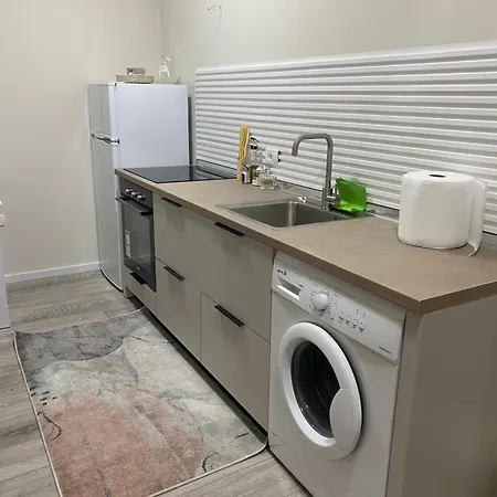 Chlo 5 Apartment